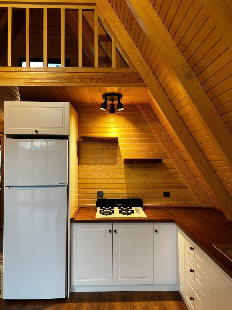 Üçgen bungalov ev mutfak (model 0026)
